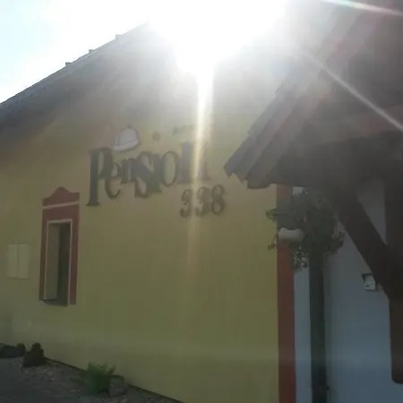 Pensión 338