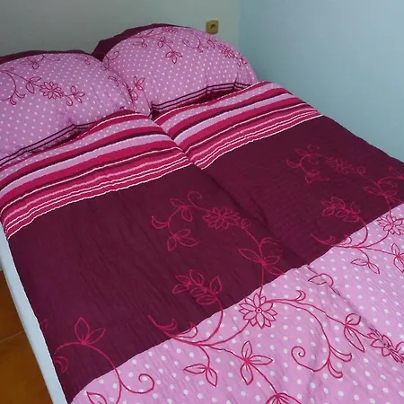 338 Pensión 3*